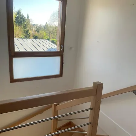 Maison Confort Avec Jardin A 35 Min De Paris Feriehus