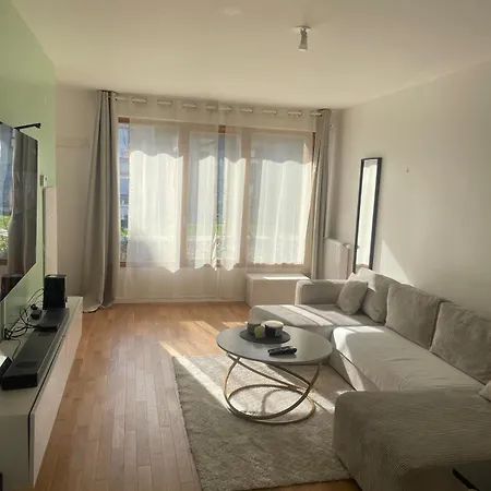 Maison Confort Avec Jardin A 35 Min De Paris Feriehus